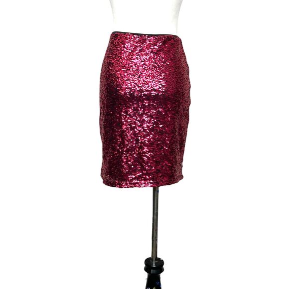 H&M Divided fuchsia sequin pull on mini skirt size Small - Picture 2 of 13